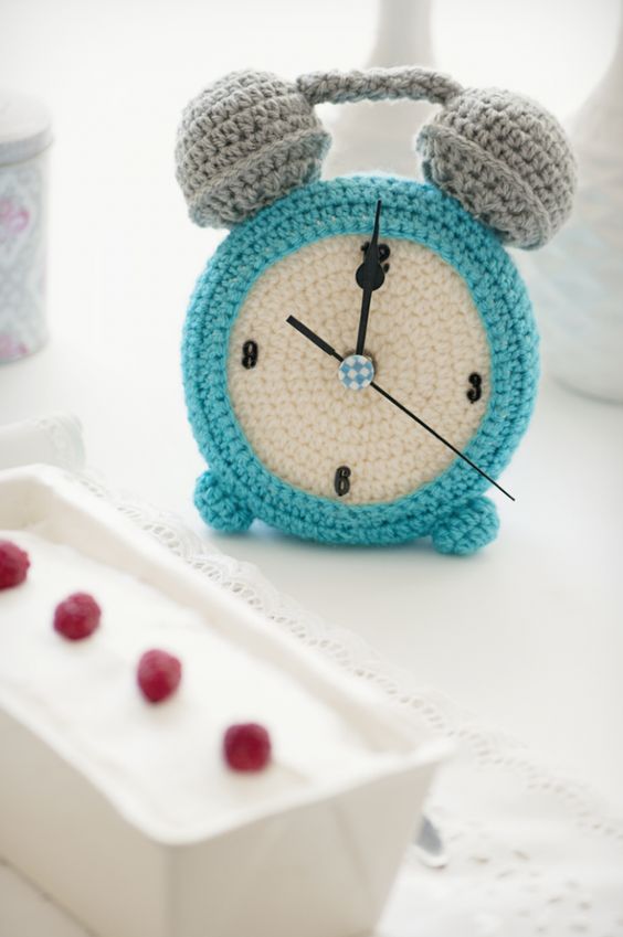 reloj artesanal en crochet