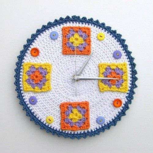 reloj artesanal en crochet