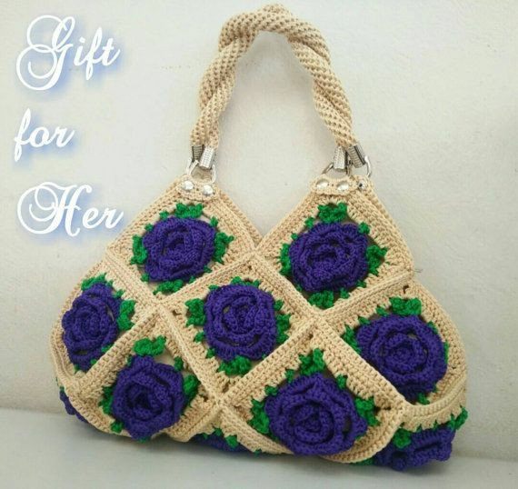 bolsos de moda cuadraditos de la abuela en crochet