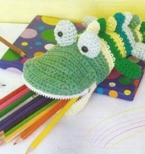 Super estuche Cocodrilo para el cole